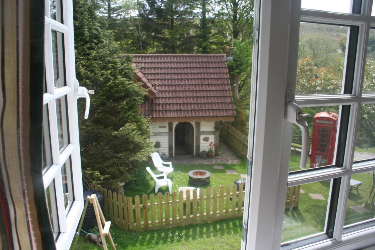 Coynant Farm Guesthouse - Farm Park Stay Суонзи Екстериор снимка